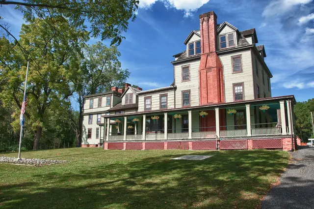 Wyandanch Club, Caleb Smith State Park Preserve