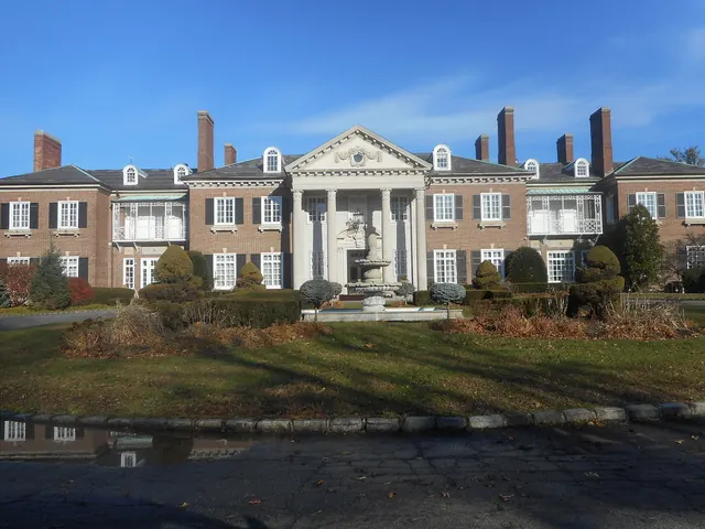 The Mansion at Glen Cove, the former John Teele Pratt estate